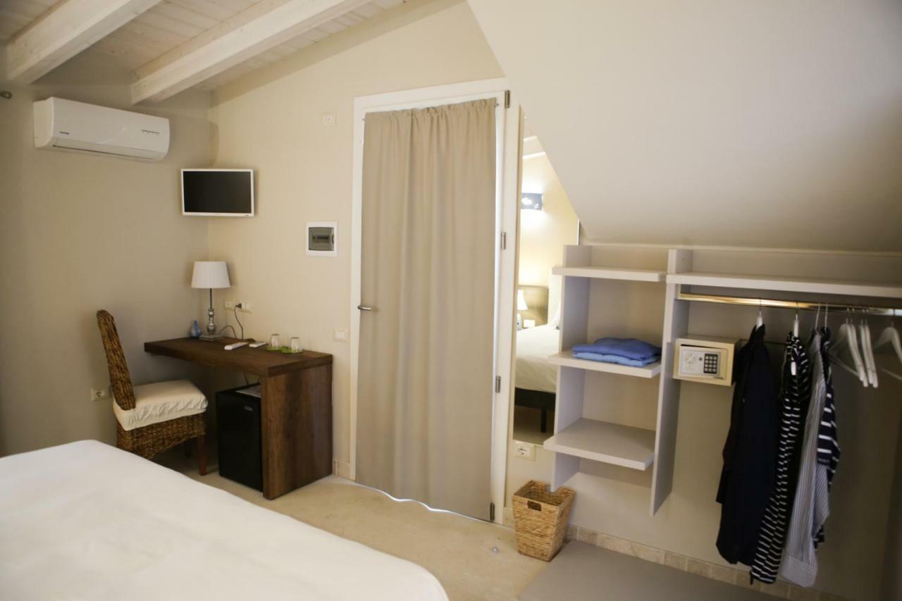 Avion B&B Elmas Zewnętrze zdjęcie